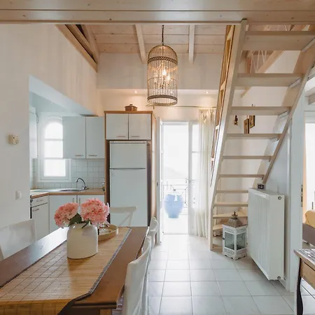 Selene Seaside Daire